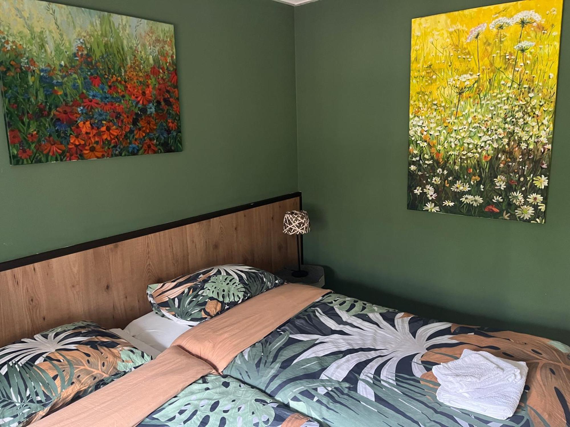 Hoeve Veganza B&B Vlagtwedde Exterior photo